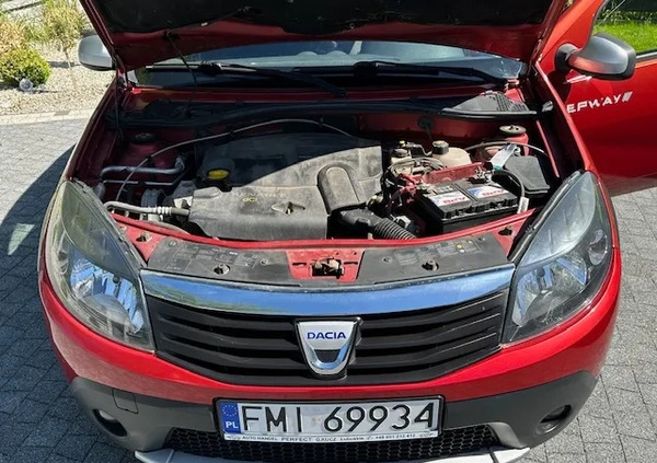 Dacia Sandero cena 17700 przebieg: 230200, rok produkcji 2010 z Biecz małe 121